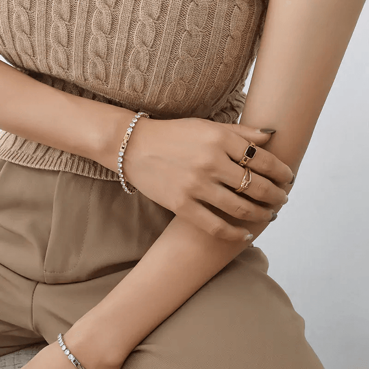 Zircon Bracelet from shopverse store