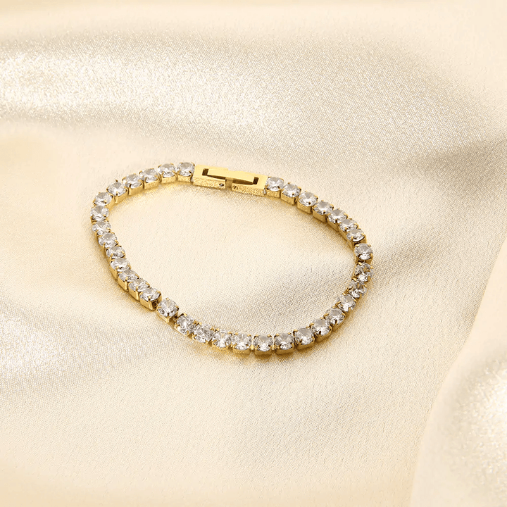 Zircon Bracelet from shopverse store